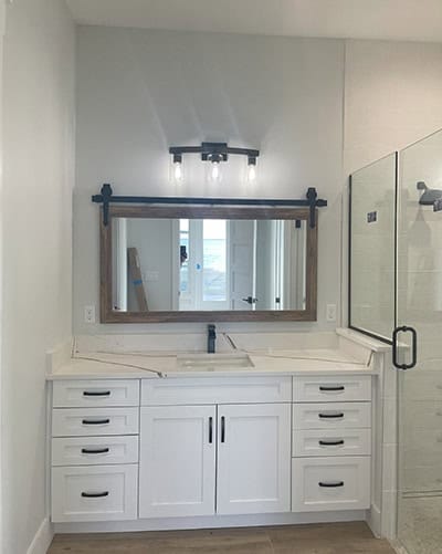 custom bathroom cabinets